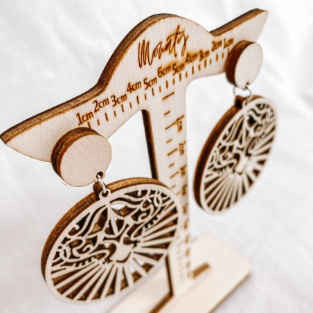 Fából készült természetes lógó fülbevaló LILIEN - MONATY | SENTOP
