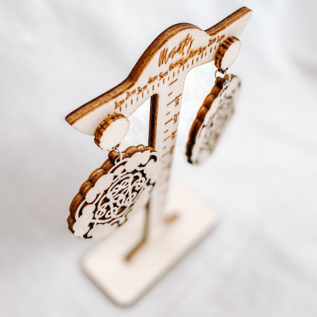 Fából készült természetes lógó fülbevaló AURORA - MONATY | SENTOP