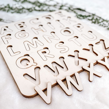 Fából készült montessori betét gyerekeknek - ALFABETIKAI | SENTOP