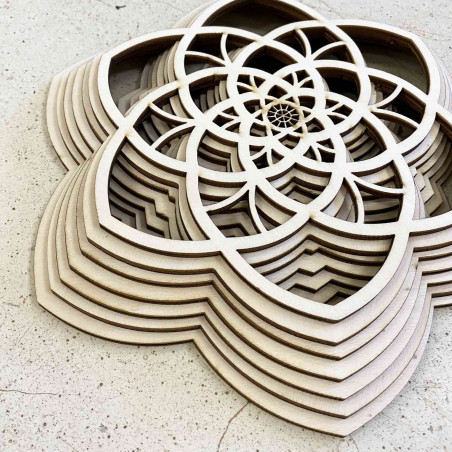 Több rétegű, akár 90 x 100 cm-es fa mandala Harmony
