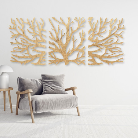 Háromrészes festmény egy fáról ágak sziluettjével