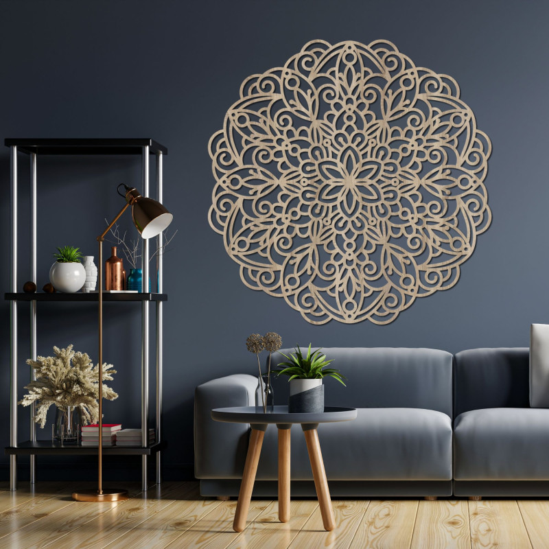 Fából készült mandala a falon: geometrikus virágdíszítés