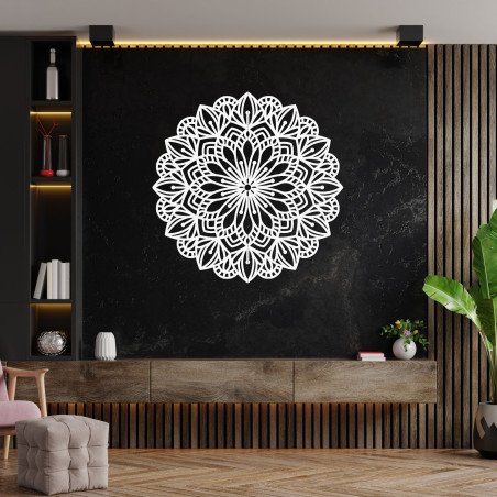 Elegáns faldekoráció - harmonikus mintázatú, fából készült mandala.