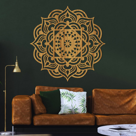 Fa mandala a falon, mint egy festmény - SYMMETRY