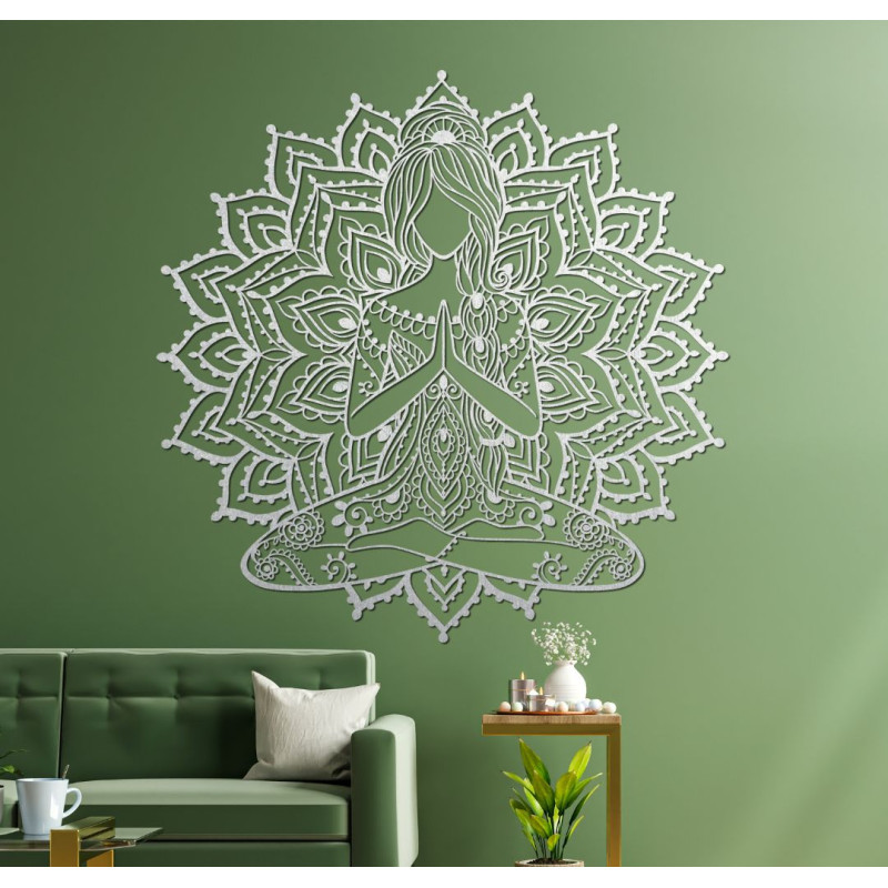 Fából készült 3D mandala jóga nő a falon - dizájn dekoráció a nappaliba egy modern és harmonikus belső térért.
