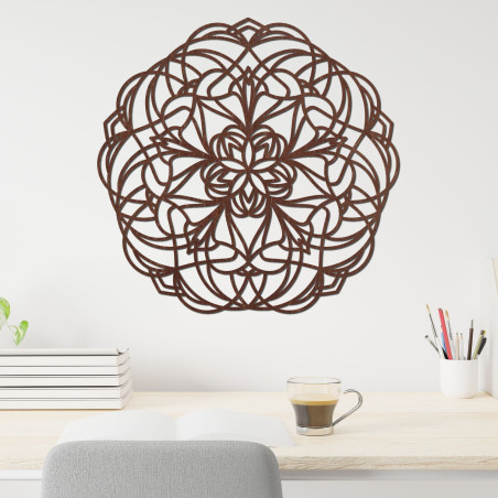 Fából készült mandala a falon modern geometrikus mintával