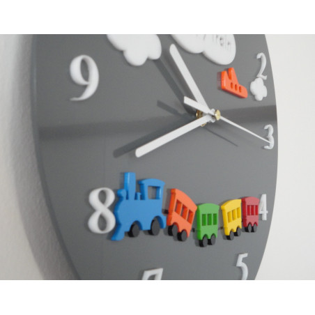 Gyártunk az Ön számára falióra a nappaliban vagy az irodában. X-momo