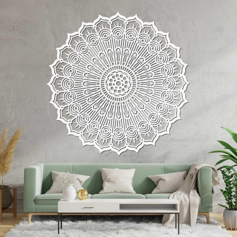 Fából készült mandala a falon
