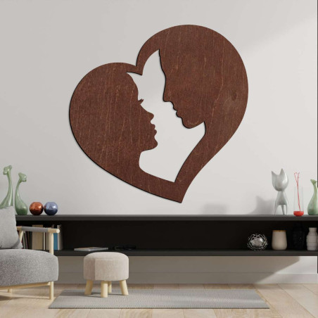 színes festmény a falon