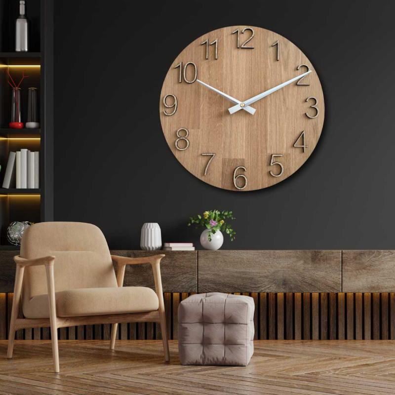 Közeli kép egy fa számlapról, finom kivágással, természetes stílusban.