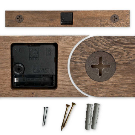 Időtlen falióra eredeti dizájnnal - DRAKARYS