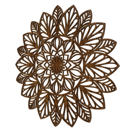 Virágmintás faldekoráció, amely lágyítja a teret és kellemes hangulatot teremt.