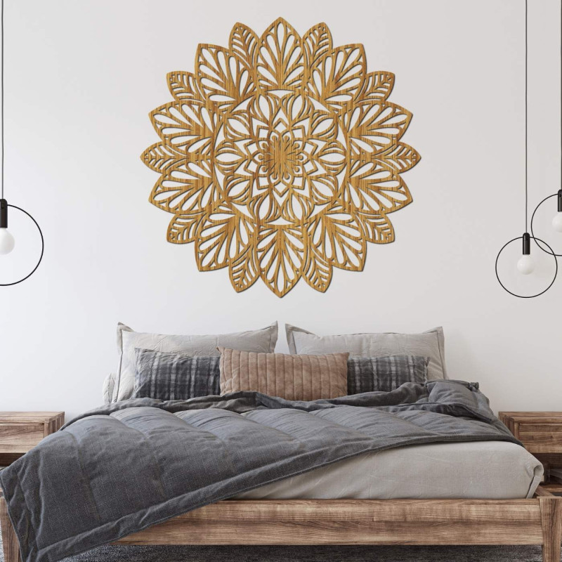 Fából készült mandala a falon - LÓTUSZ