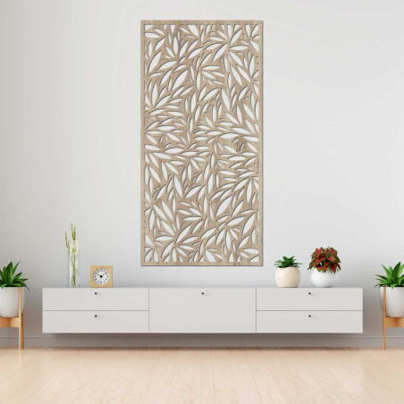 A természet és a modern dizájn kombinációja egy eredeti fa kivágásban.