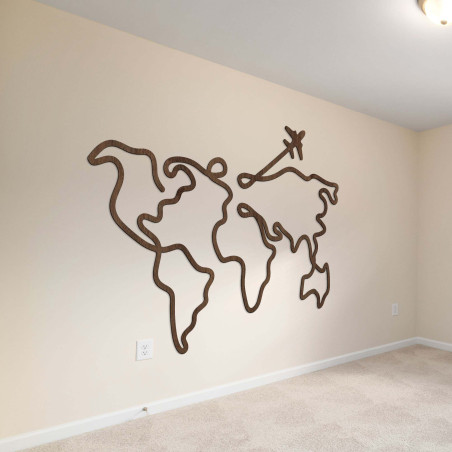 A felső sarokban látható repülőgép a mozgás, a szabadság és a felfedezés szimbóluma. Találó választás azoknak a lelkeknek, akik 