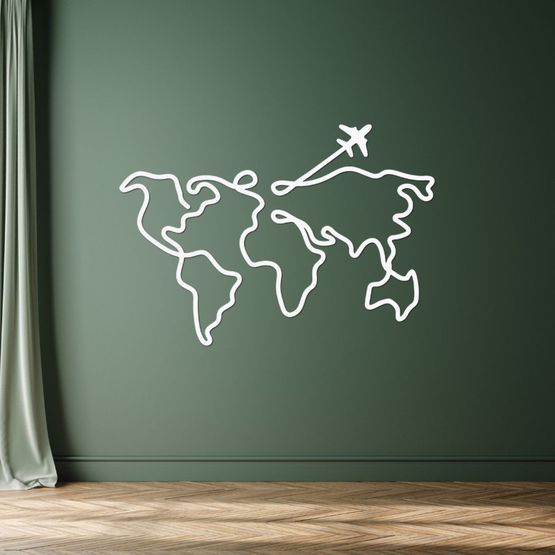 Stílusos, fából készült világtérkép, mint modern belső dekoráció