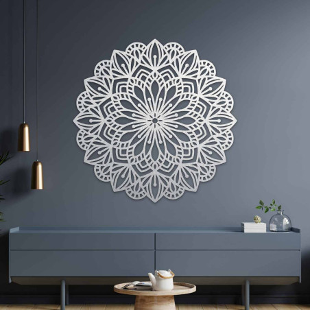 Elegáns fa mandala, mint dekoráció a modern belső térhez