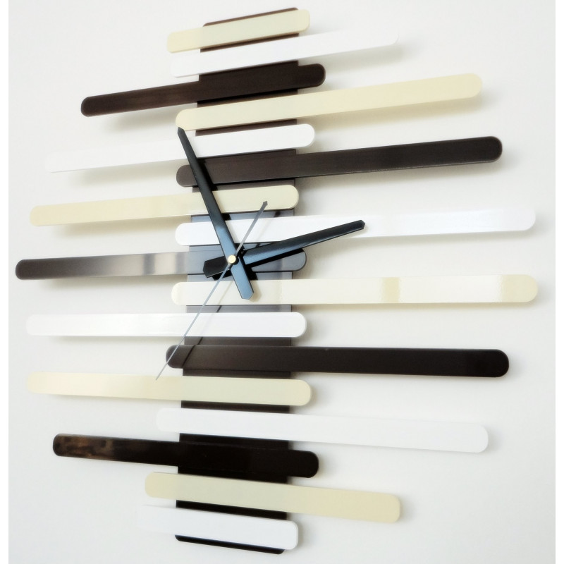 Design falióra nappaliba, konyhába, gyerekszobába. Falióra ajándékba.