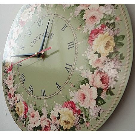 Modern falióra, falióra fából, rétegelt lemezből