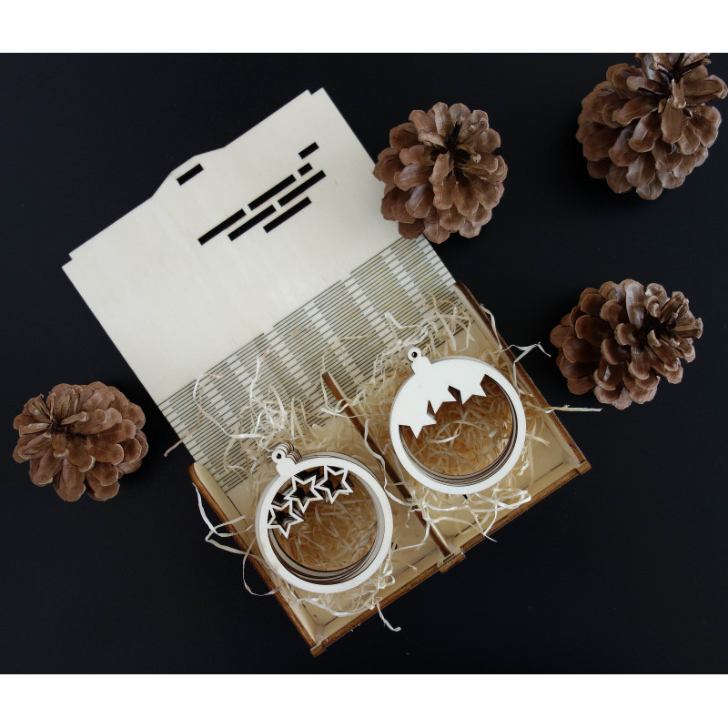 Fa és műanyag díszek,karácsonyi díszek,fából készült vintage kiegészítők