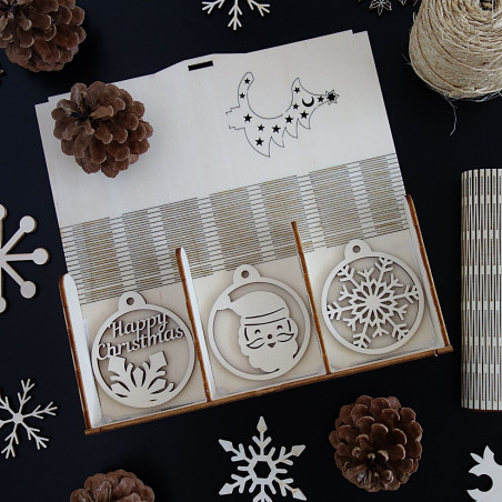 Gyönyörű karácsonyi díszekből álló fa, 1 darab 18 darab