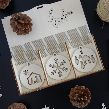 Karácsonyi díszek készlete, amelyek 1 darab 18 darabot kérnek